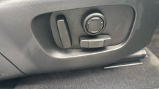 Land Rover Range Rover Evoque 2.0 D200 R-Dynamic SE 5dr Auto Diesel Hatchback